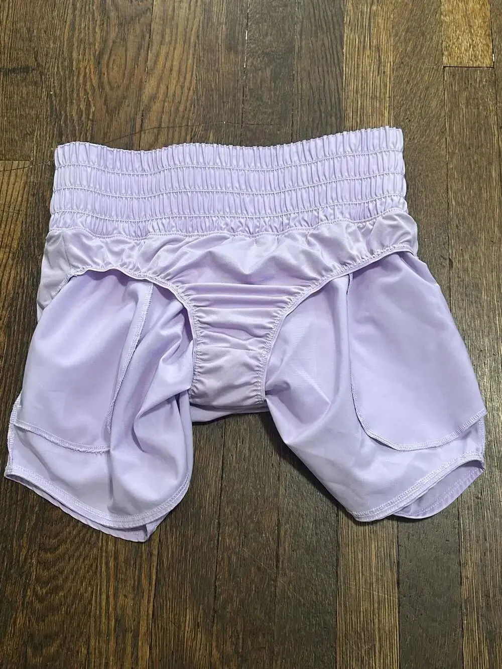 Nike Women's One Dri-FIT Mid-Rise Brief-Lined Shorts Size Medium Lilac Gym